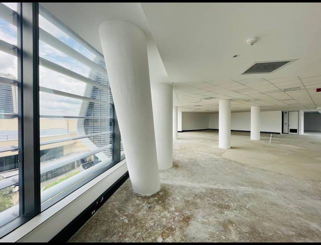 433M² OFFICE TO LET IN WATERFALL